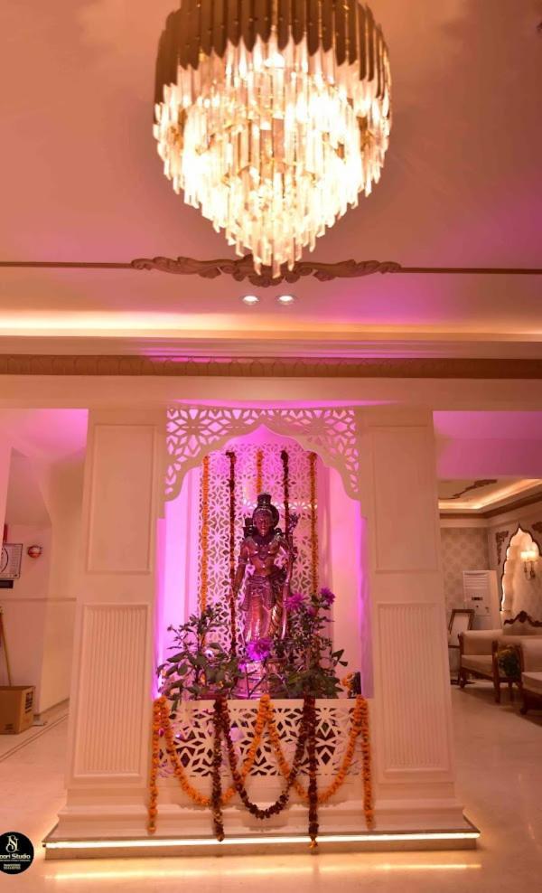 Hotel Shane Avadh , Ayodhya Екстериор снимка